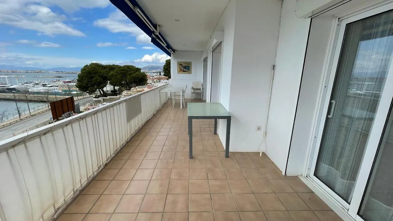 Bonito Apartamento En Roses Con Vistas Al Mar Apartment